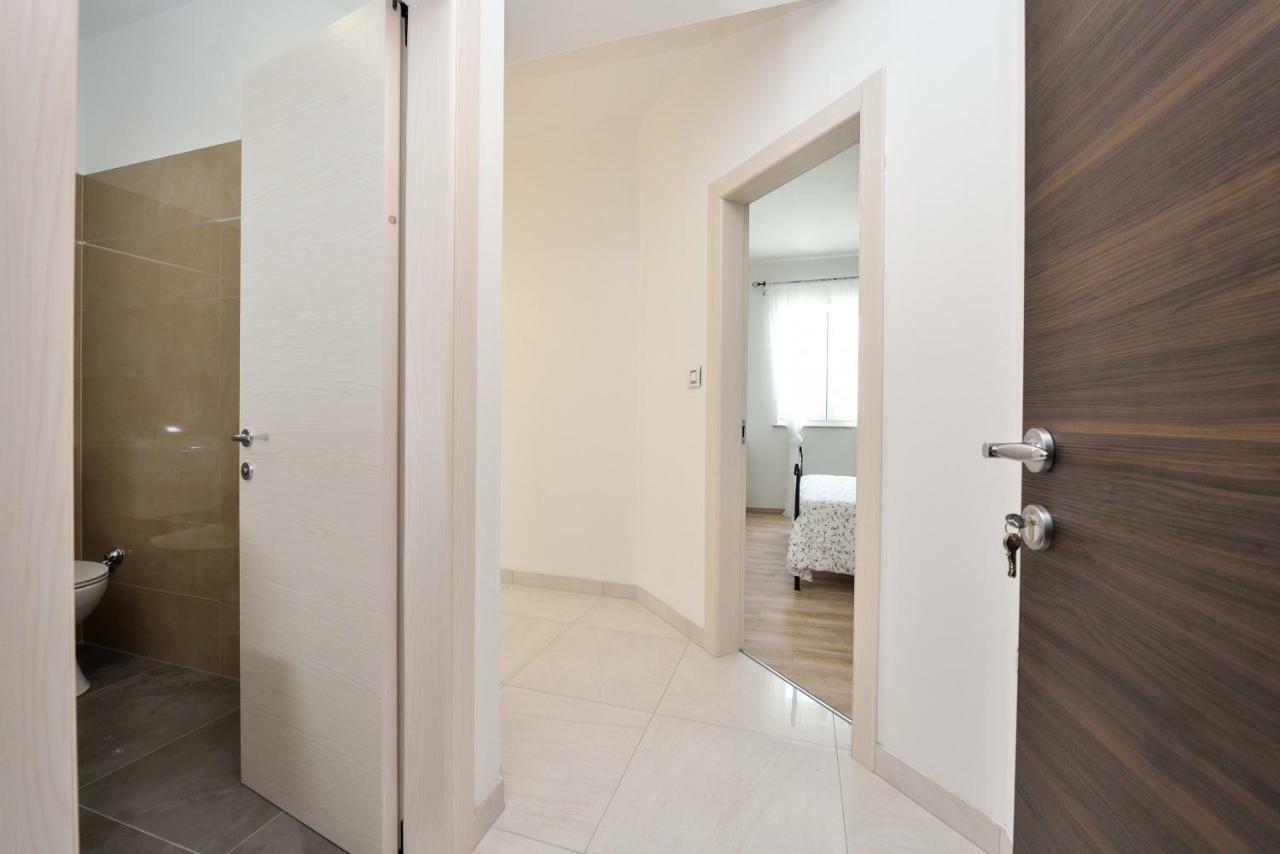 Sukošan Apartments Feel Good מראה חיצוני תמונה
