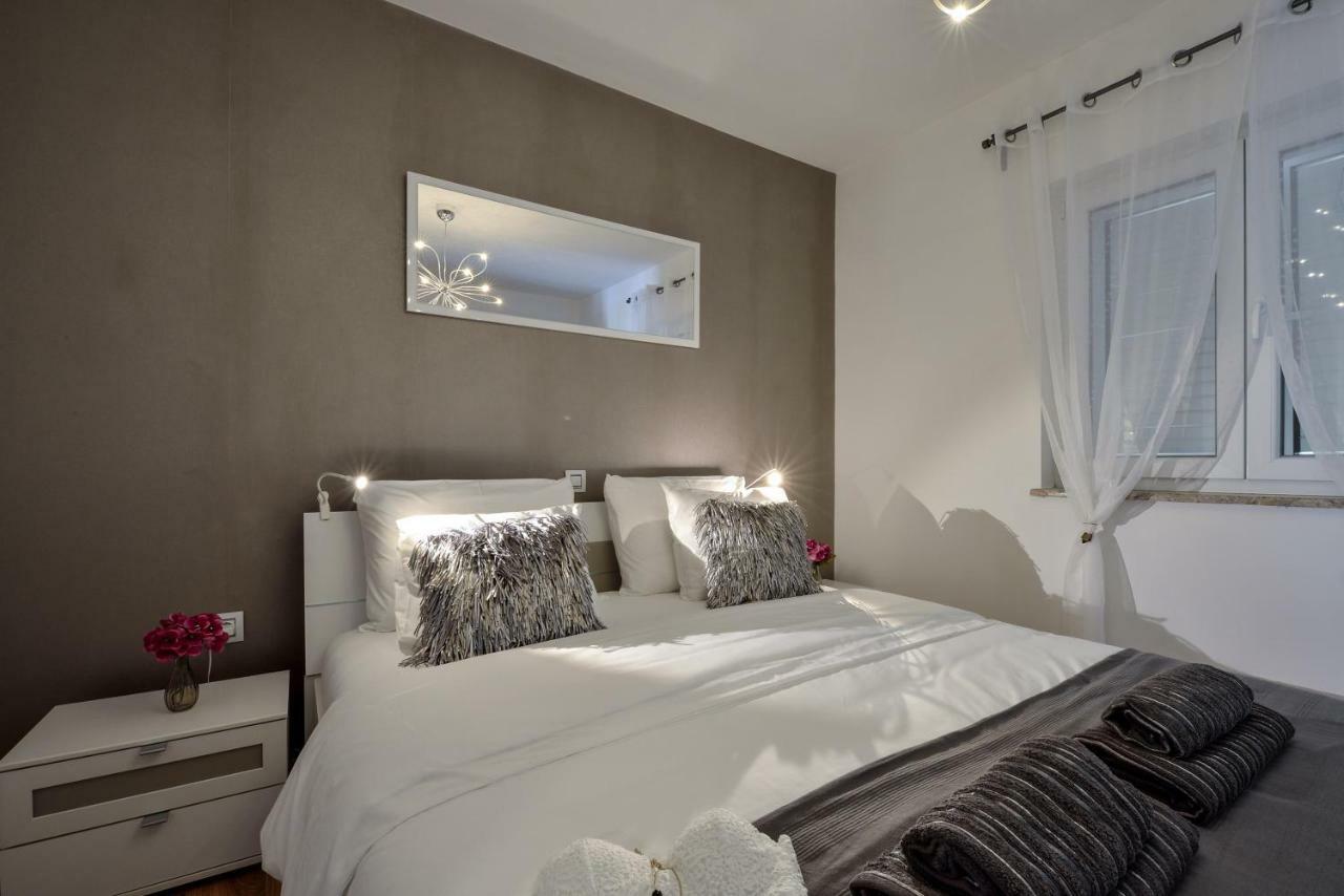 Sukošan Apartments Feel Good מראה חיצוני תמונה