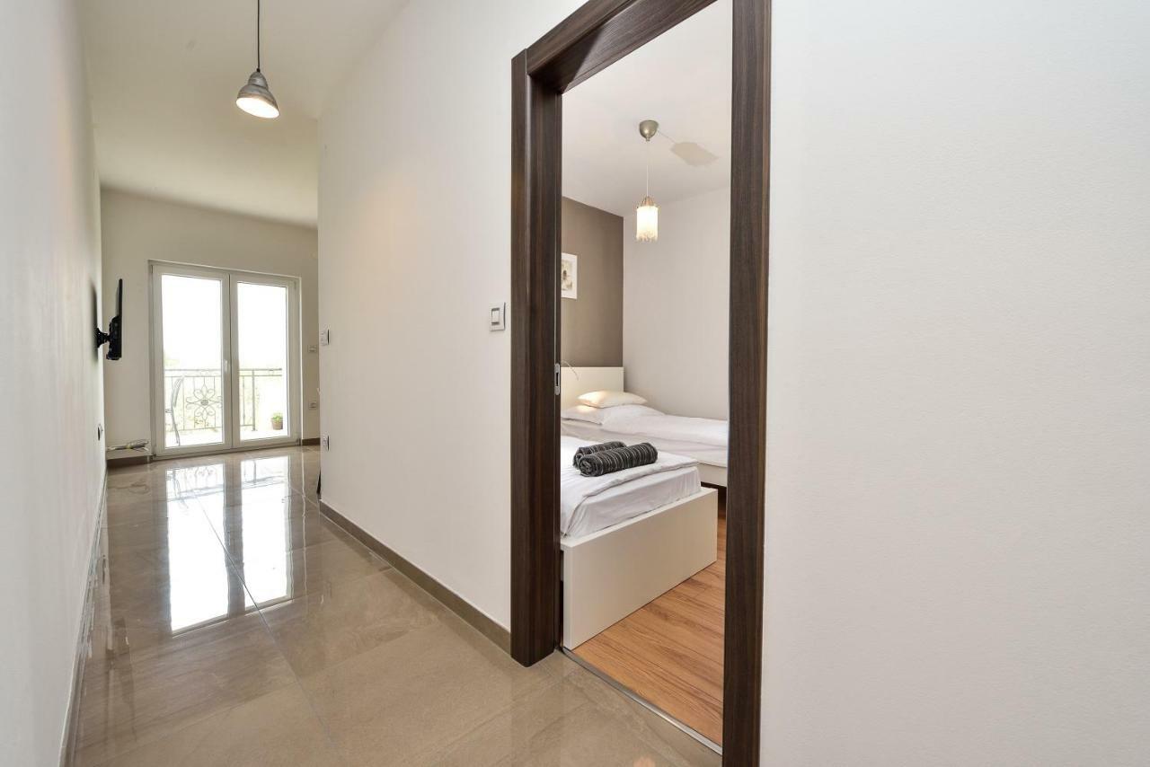 Sukošan Apartments Feel Good מראה חיצוני תמונה