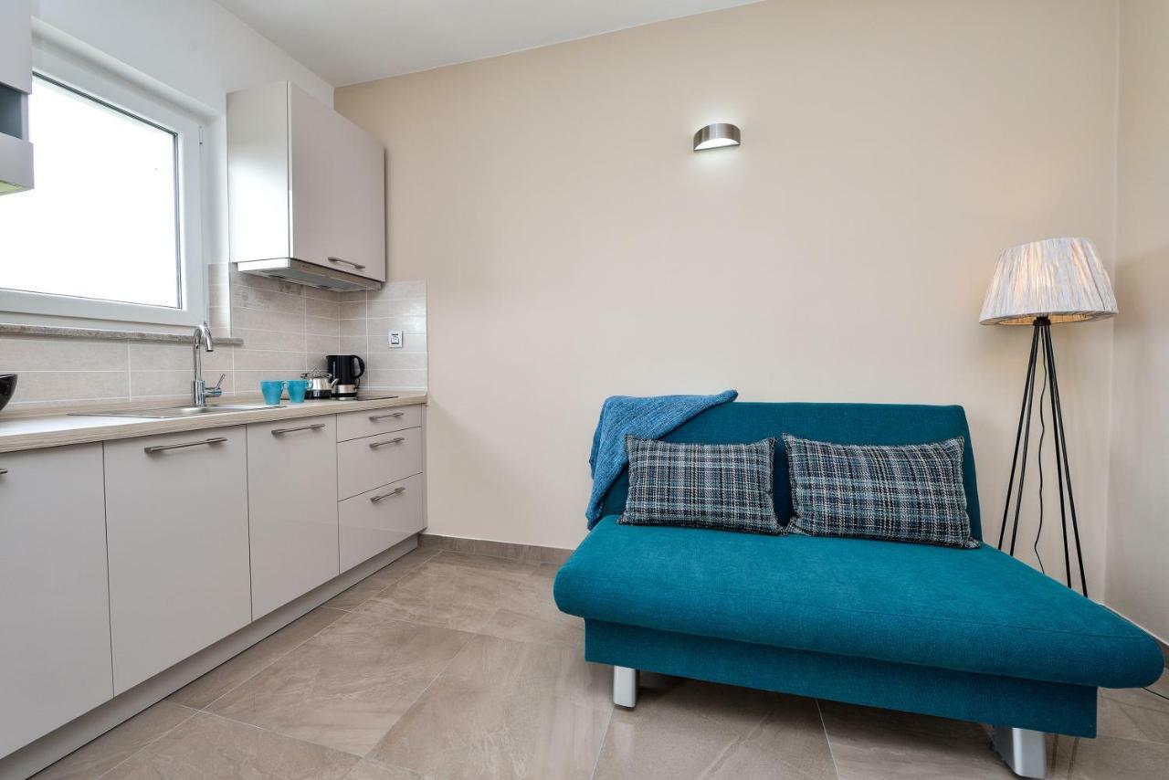 Sukošan Apartments Feel Good מראה חיצוני תמונה
