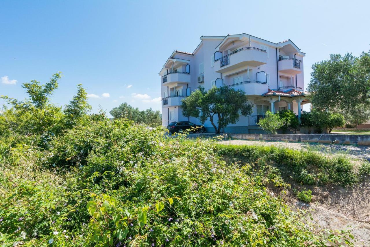 Sukošan Apartments Feel Good מראה חיצוני תמונה