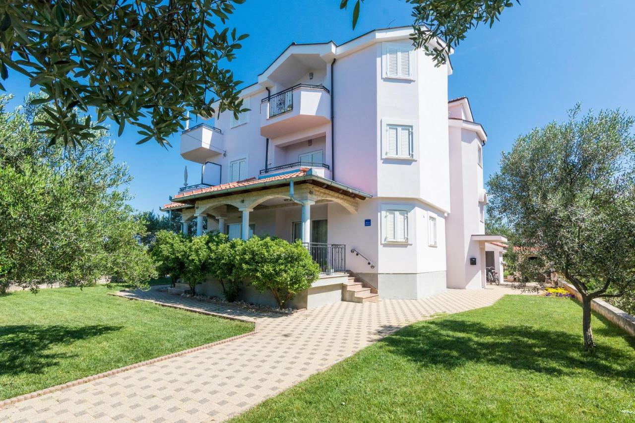 Sukošan Apartments Feel Good מראה חיצוני תמונה