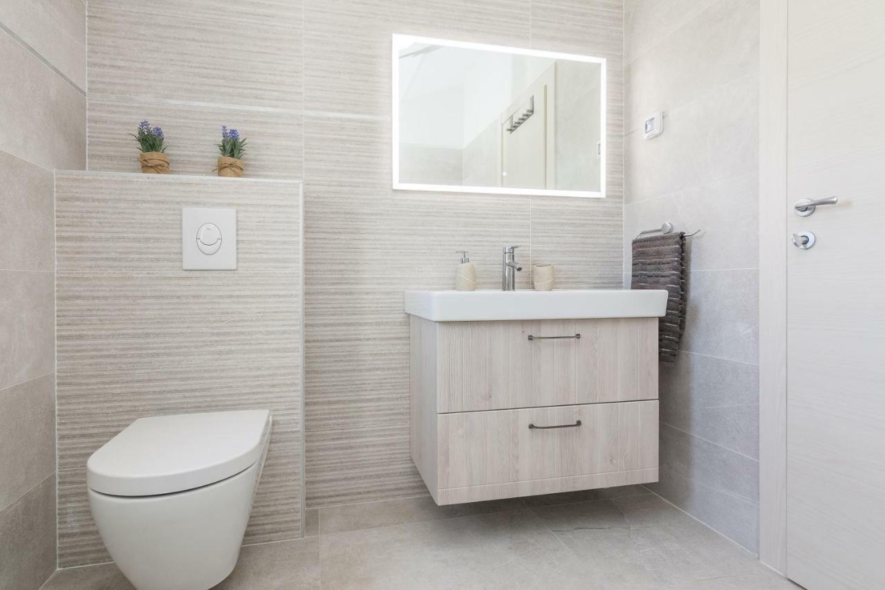 Sukošan Apartments Feel Good מראה חיצוני תמונה